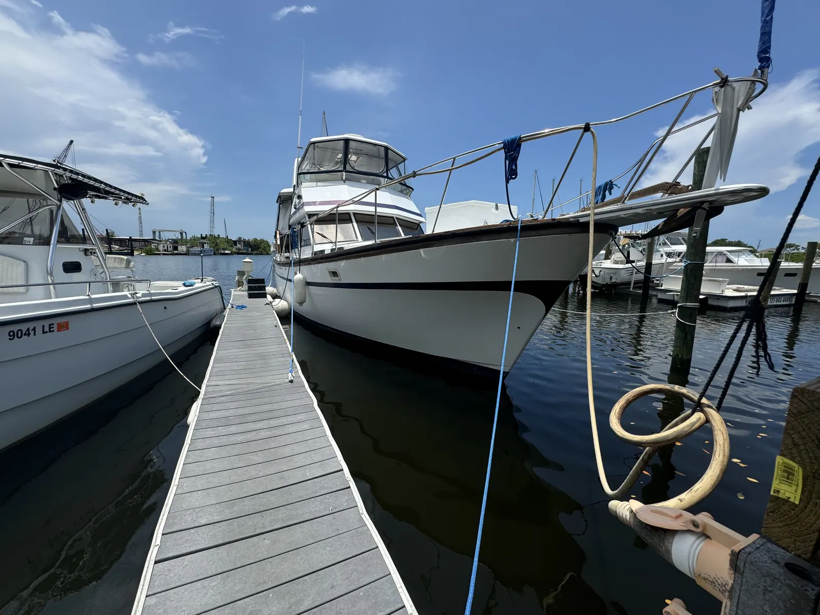 1987 President 41 Double Cabin Motor Yacht photo 9