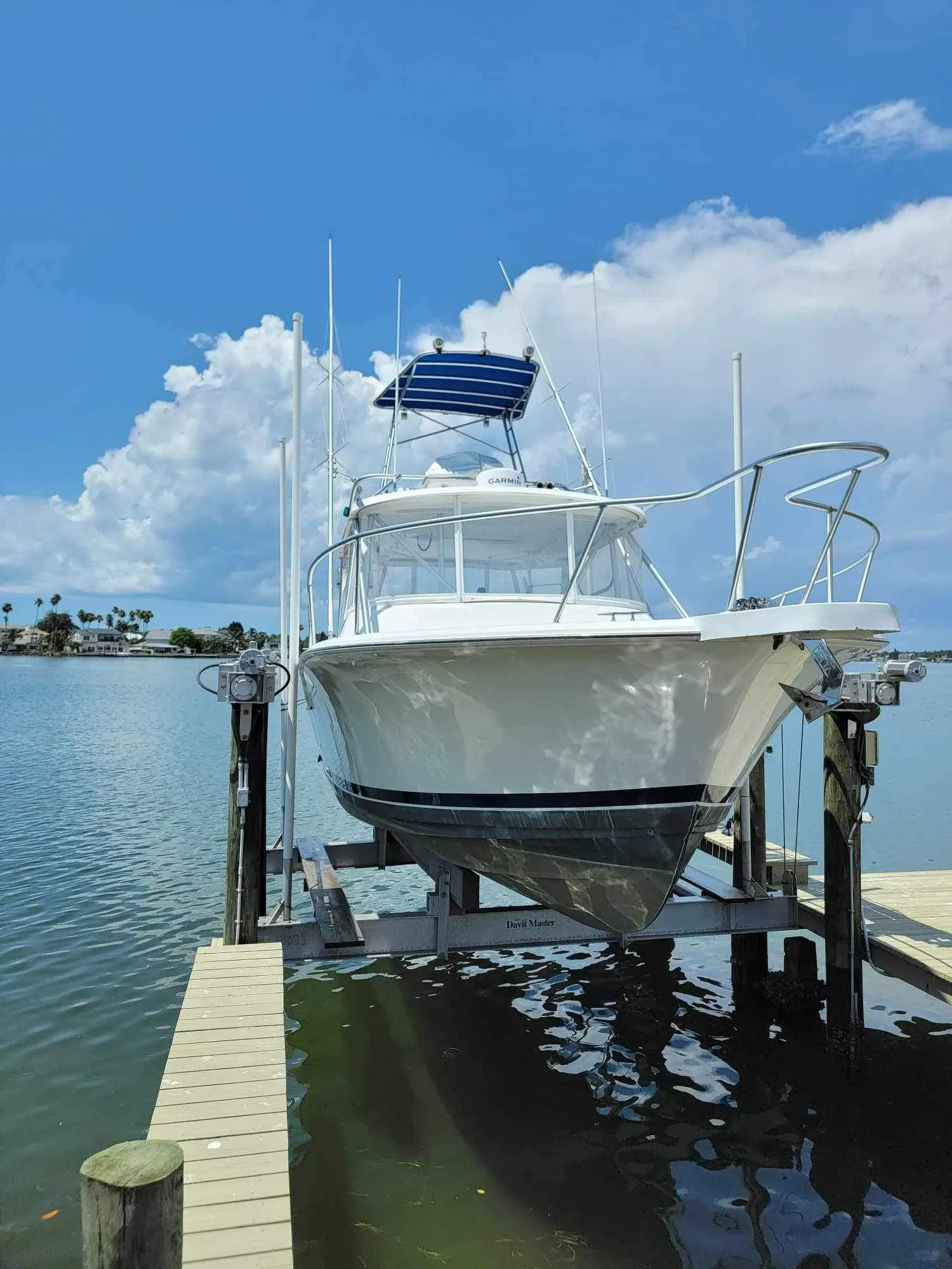 1997 Luhrs 32 Open photo 9