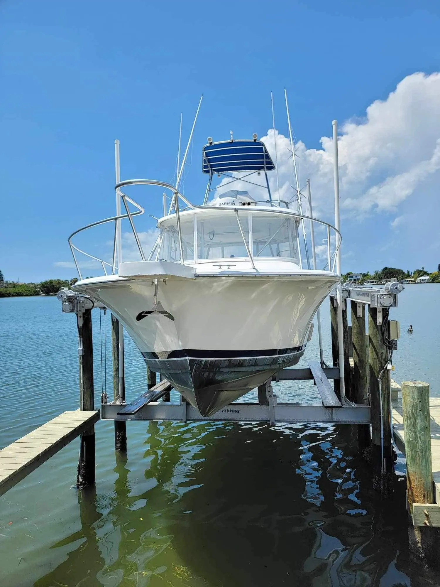 1997 Luhrs 32 Open photo 11