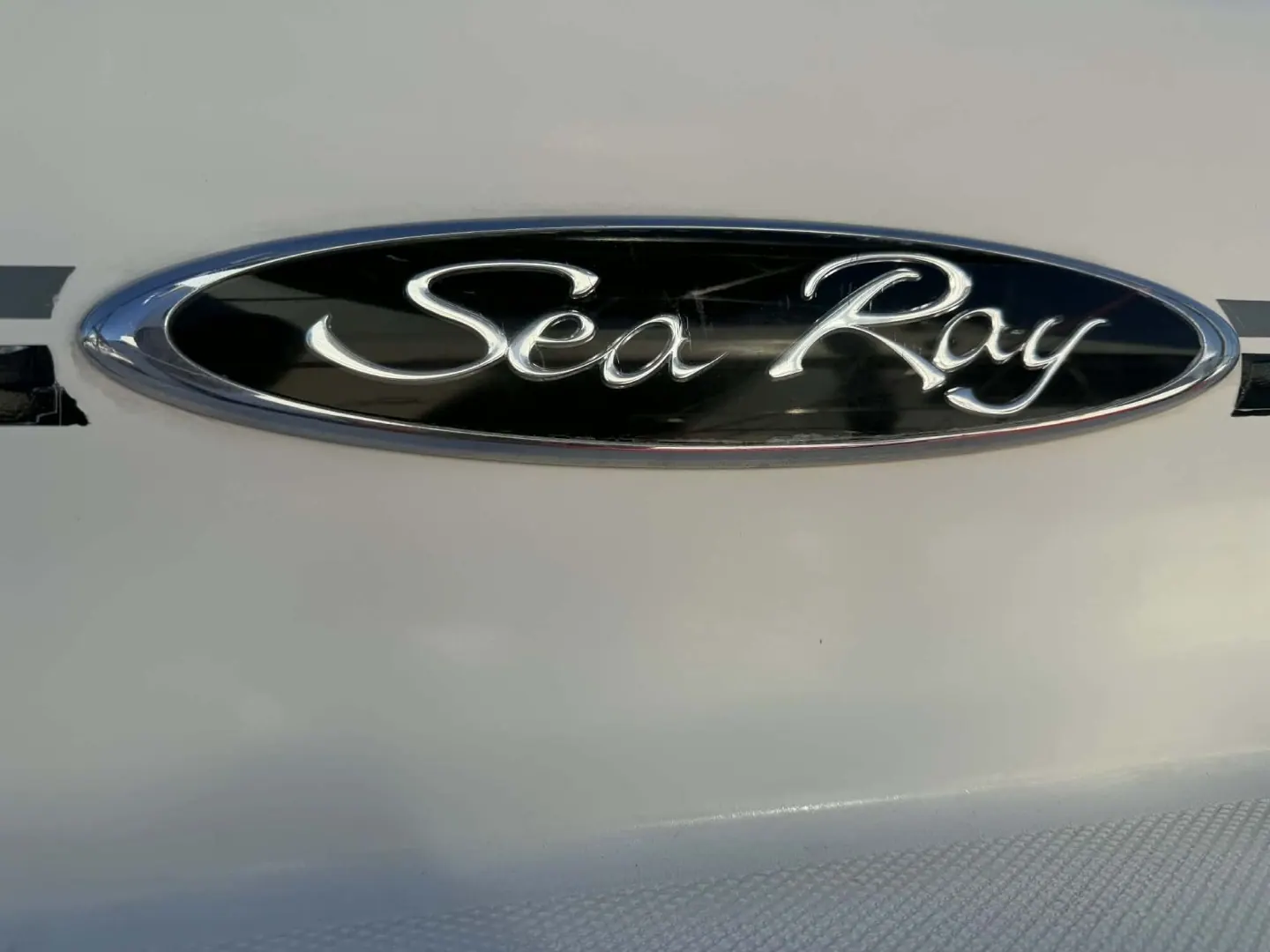 2002 Sea Ray 36 Sundancer photo 2