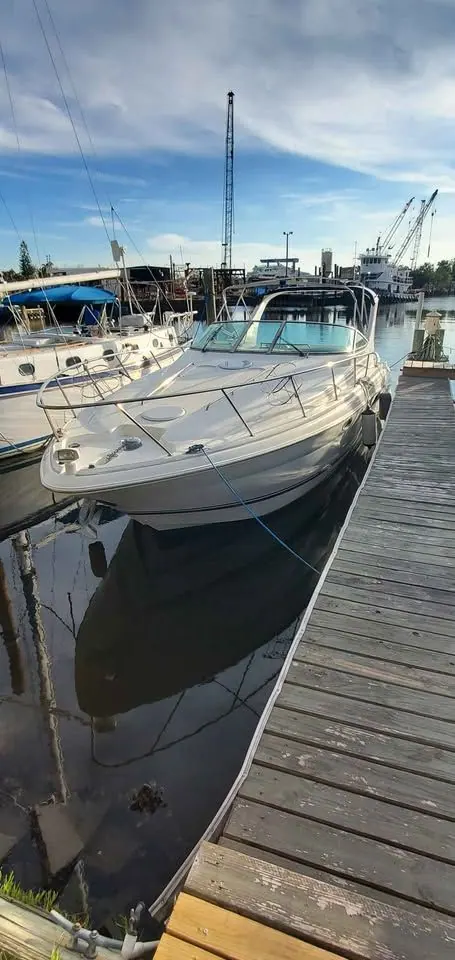 2002 Wellcraft 330 Martinique photo 2
