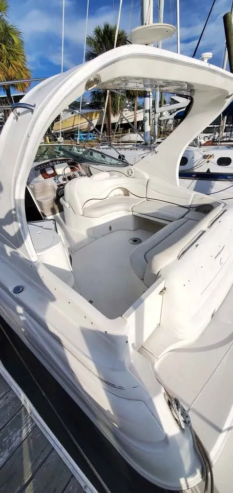2002 Wellcraft 330 Martinique photo 4