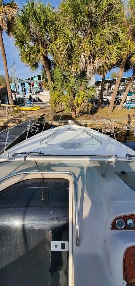 2002 Wellcraft 330 Martinique photo 11