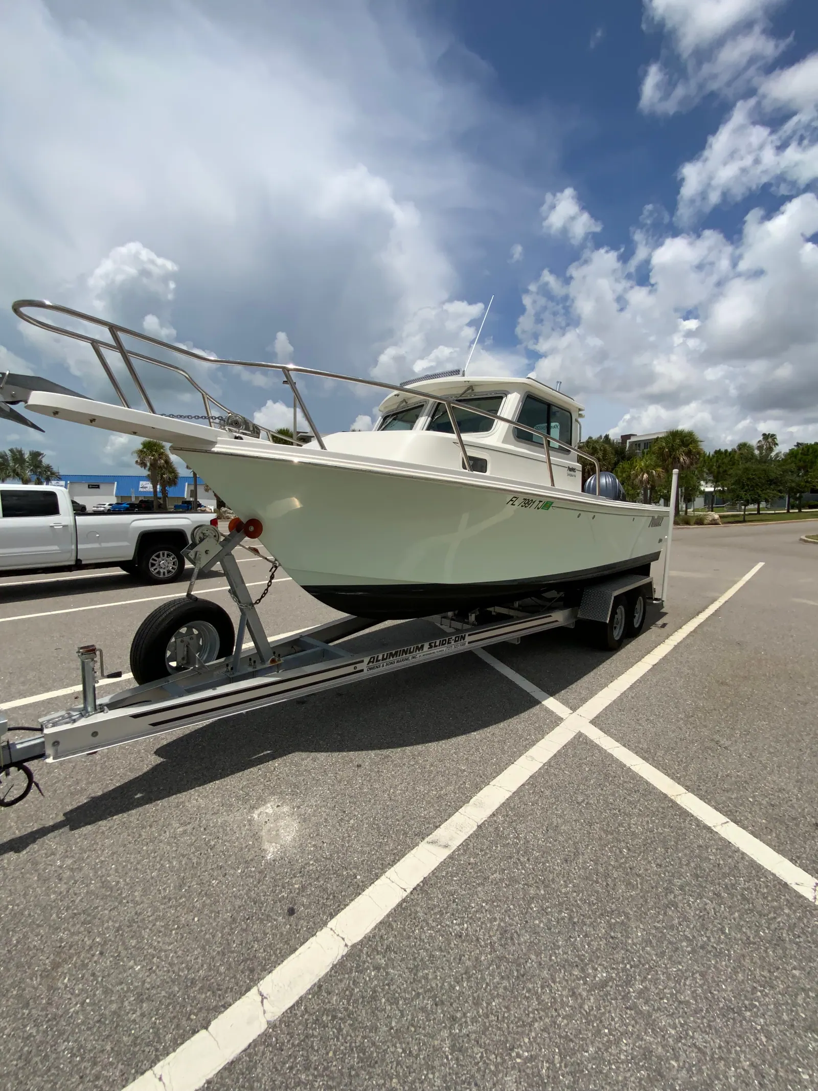 2022 Parker 2320 SC (Sport Cabin) photo 9